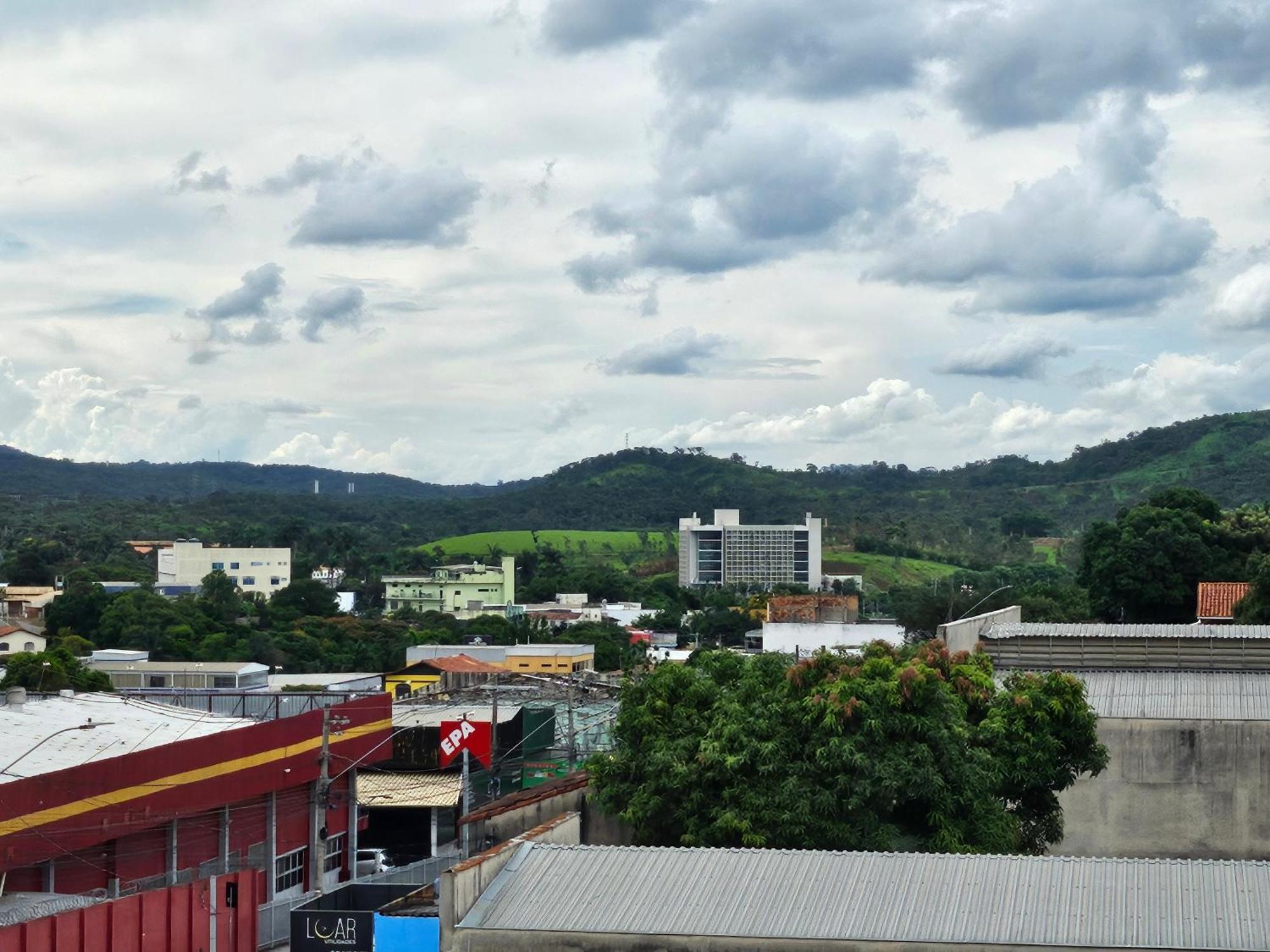 Hotel Avelar Ribeirão das Neves Kültér fotó