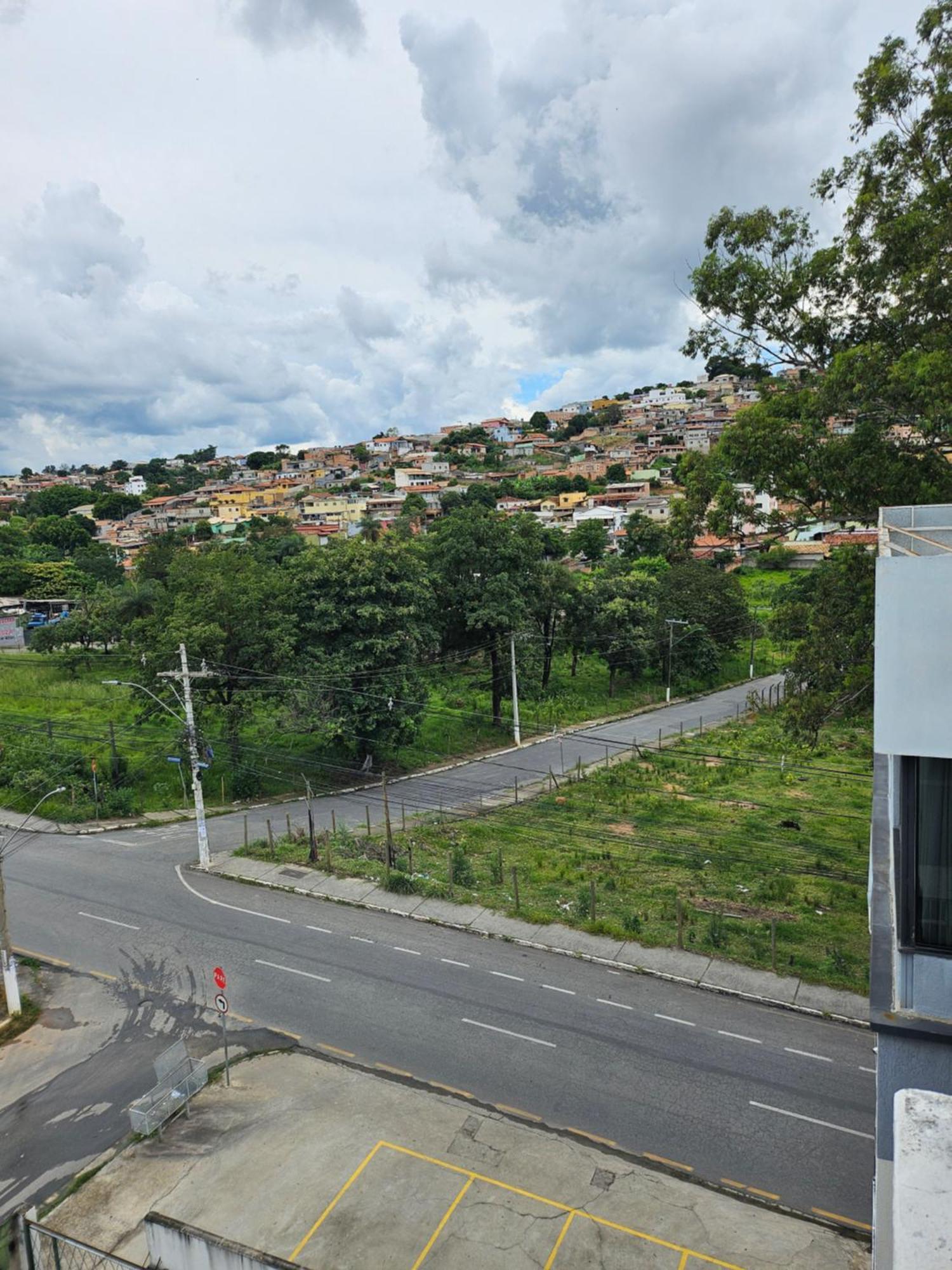 Hotel Avelar Ribeirão das Neves Kültér fotó